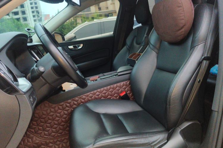 Used Volvo XC60 2019 T5 4x4 Smart Edition China V Standard Left Front Seat