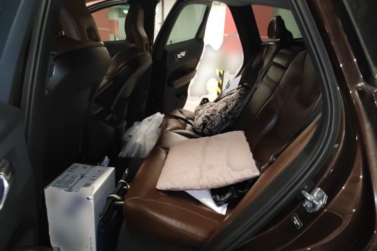 Used Volvo XC60 2019 T5 4x4 Smart Edition China V Standard Left Rear Seat