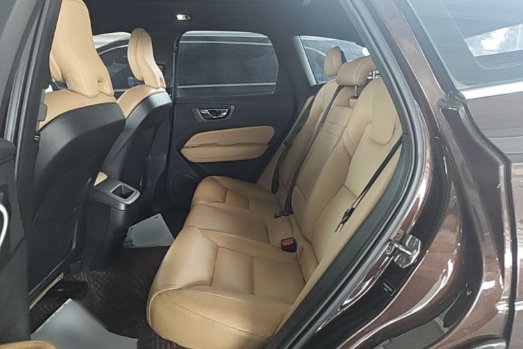 Used Volvo XC60 2019 T5 4x4 Smart Edition China V Standard Left Rear Seat