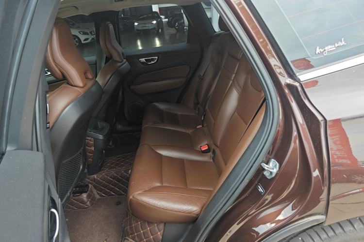 Used Volvo XC60 2019 T5 4x4 Zhiyuan Edition China VI Standard Left Rear Seat