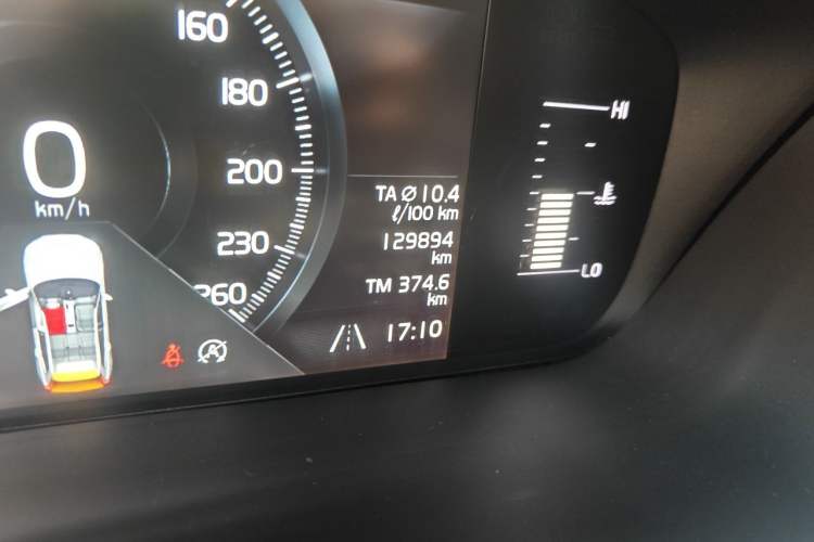 Used Volvo XC60 2019 T4 Zhiyi Edition China V Standard Odometer Close Up