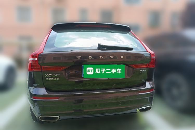 Used Volvo XC60 2019 T5 4x4 Smart Edition China VI Standard Rear