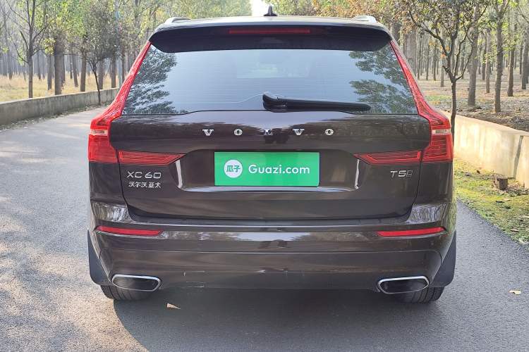 Used Volvo XC60 2019 T5 4x4 Zhiyuan Edition China VI Standard Rear