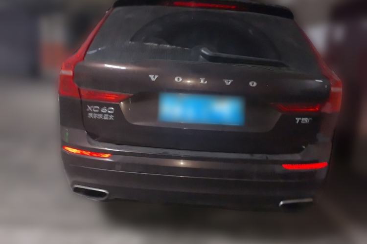 Used Volvo XC60 2019 T5 4x4 Smart Edition China VI Standard Rear