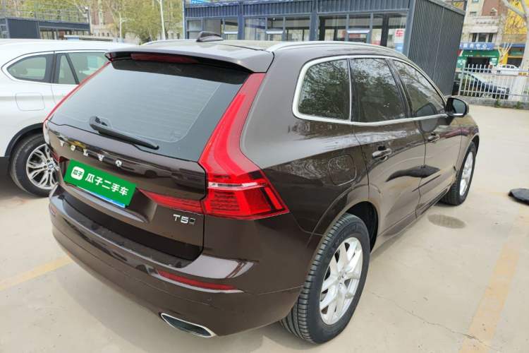 Used Volvo XC60 2019 T5 4x4 Smart Edition China VI Standard Rear Right 45 Deg