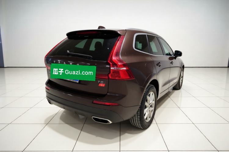 Used Volvo XC60 2019 T5 4x4 Smart Edition China V Standard Rear Right 45 Deg