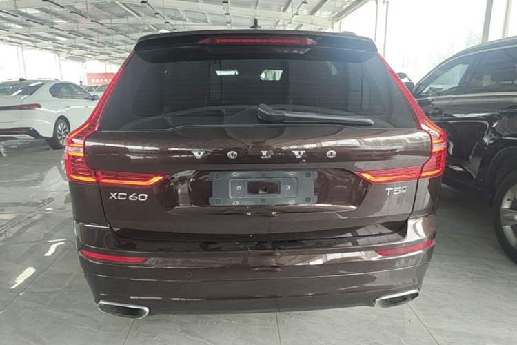 Used Volvo XC60 2019 T5 4x4 Smart Edition China V Standard Rear
