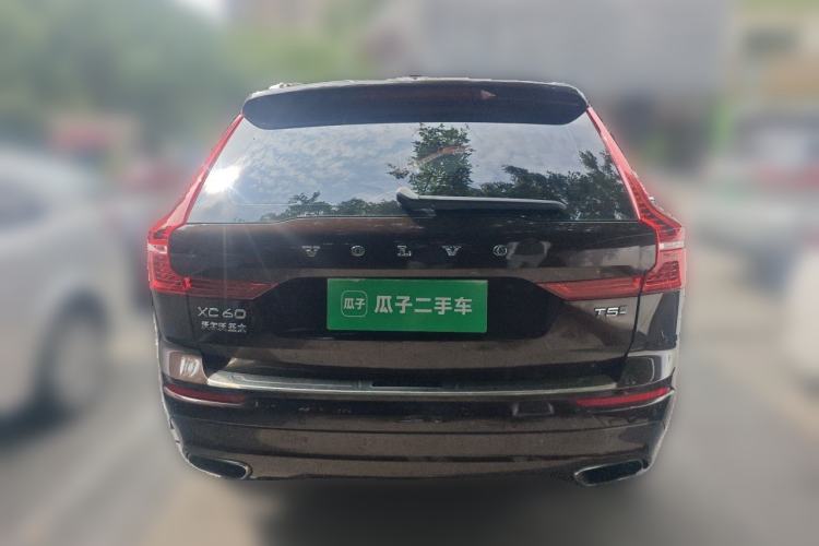 Used Volvo XC60 2019 T5 4x4 Smart Edition China VI Standard Rear