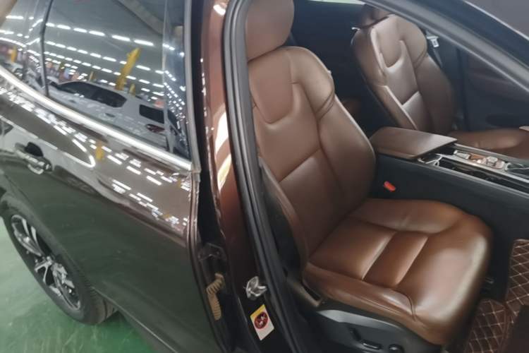 Used Volvo XC60 2019 T5 4x4 Smart Edition China V Standard Right Front Seat