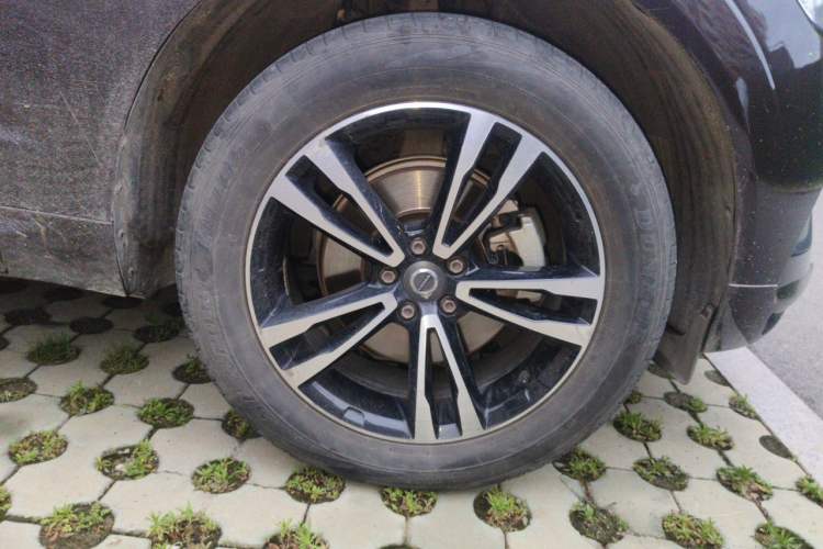 Used Volvo XC60 2019 T5 4x4 Smart Edition China V Standard Right Front Wheel Hub