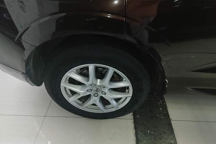 Used Volvo XC60 2019 T5 4x4 Smart Edition China VI Standard Right Rear Wheel Hub