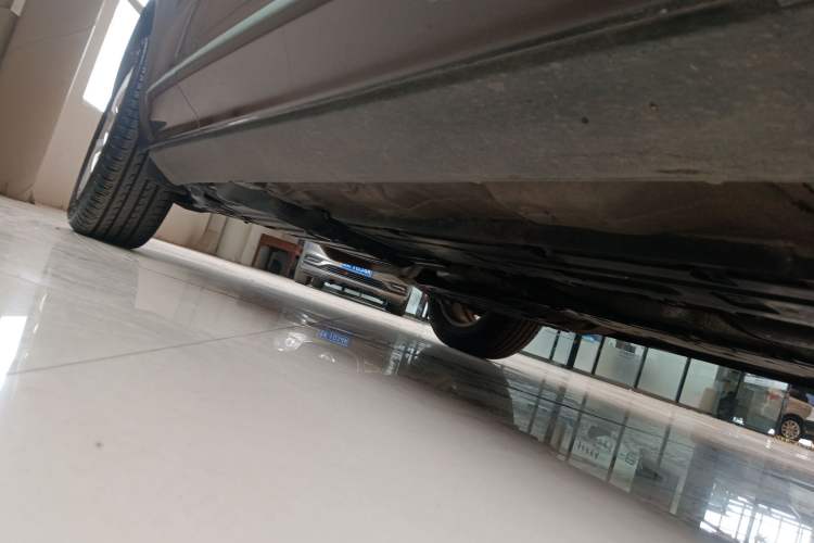 Used Volvo XC60 2019 T5 4x4 Smart Edition China VI Standard Right Side Sill