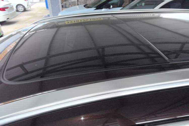 Used Volvo XC60 2019 T5 4x4 Smart Edition China VI Standard Roof