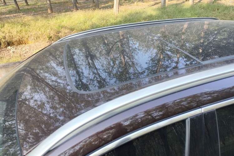 Used Volvo XC60 2019 T5 4x4 Zhiyuan Edition China VI Standard Roof