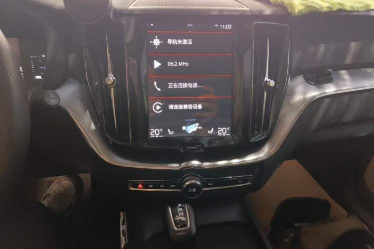 Used Volvo XC60 2019 T5 4x4 Smart Edition China VI Standard Audio And AC Panel