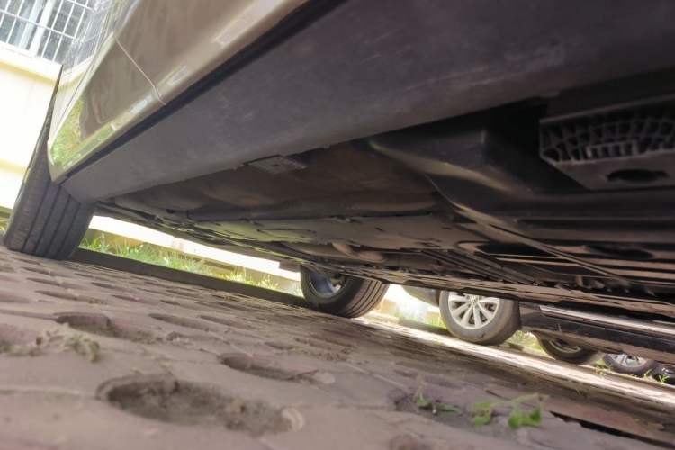 Used Volvo XC60 2019 T5 4x4 Smart Edition China VI Standard Chassis Rear Left