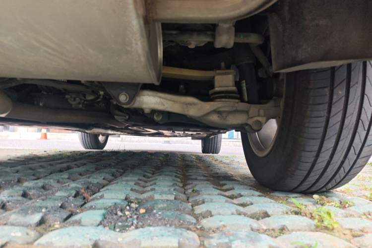 Used Volvo XC60 2019 T5 4x4 Smart Edition China V Standard Chassis Rear Right
