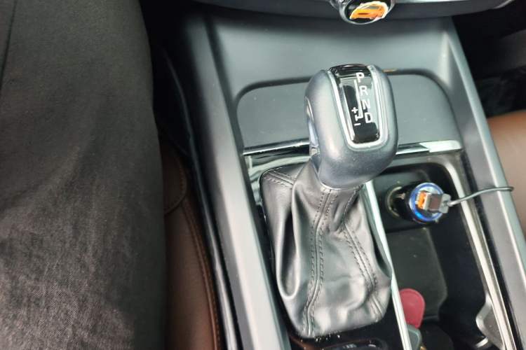 Used Volvo XC60 2019 T5 4x4 Smart Edition China V Standard Gear Lever