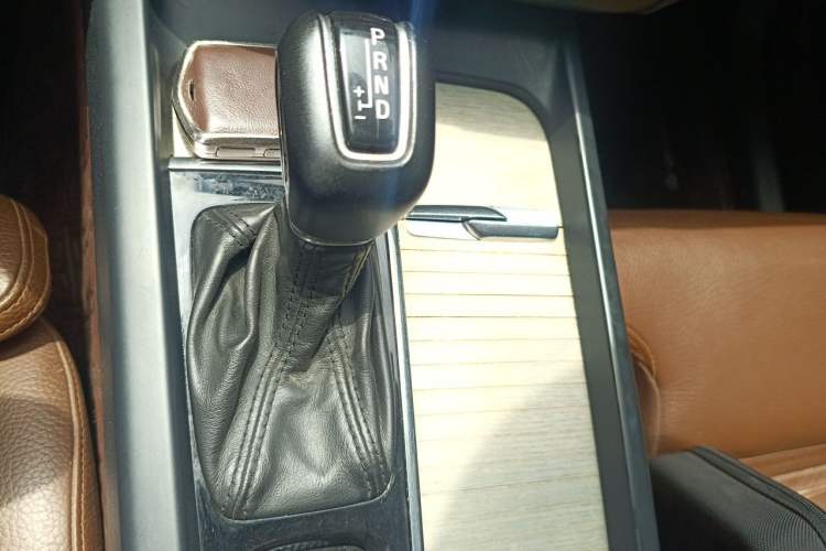 Used Volvo XC60 2019 T5 4x4 Zhiya Luxury Edition China V Standard Gear Lever