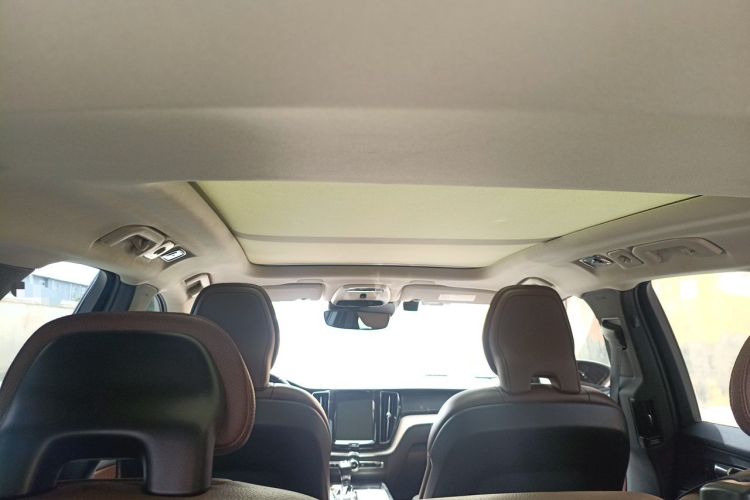 Used Volvo XC60 2019 T5 4x4 Zhiya Luxury Edition China V Standard Headliner