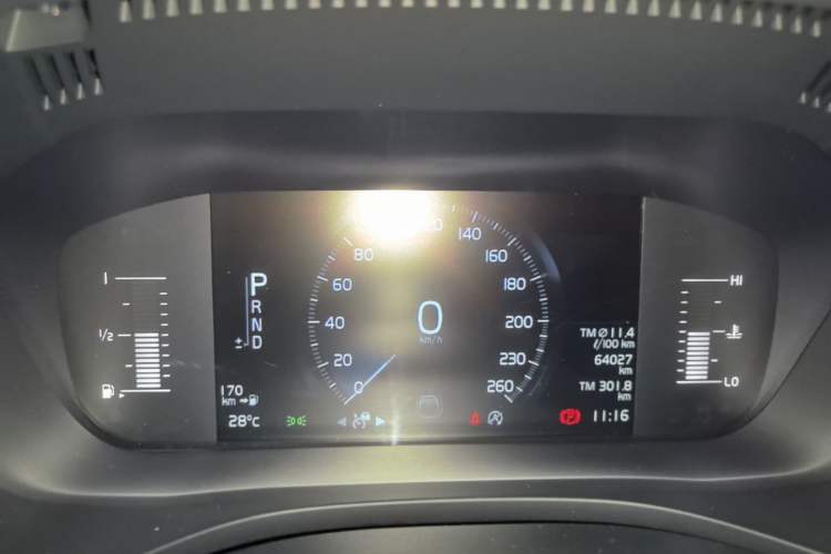 Used Volvo XC60 2019 T5 4x4 Smart Edition China V Standard Instrument Cluster