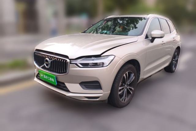 Used Volvo XC60 2019 T5 4x4 Smart Edition China V Standard