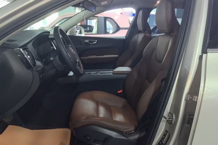 Used Volvo XC60 2019 T5 4x4 Smart Edition China V Standard Left Front Seat