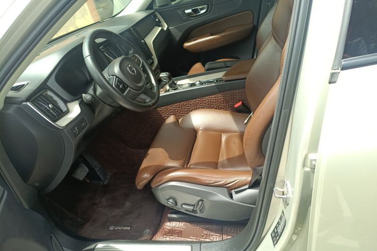 Used Volvo XC60 2019 T5 4x4 Zhiya Luxury Edition China V Standard Left Front Seat