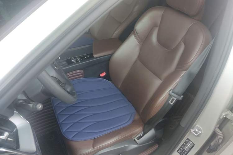 Used Volvo XC60 2019 T5 4x4 Smart Edition China V Standard Left Front Seat