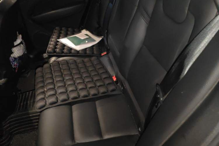 Used Volvo XC60 2019 T5 4x4 Smart Edition China V Standard Left Rear Seat