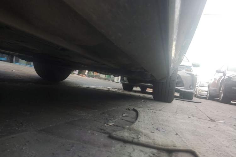 Used Volvo XC60 2019 T5 4x4 Smart Edition China V Standard Left Side Sill