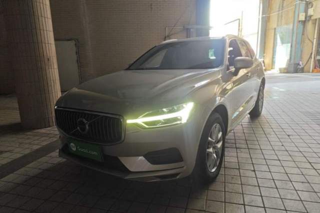 Used Volvo XC60 2019 T5 4x4 Smart Edition China VI Standard