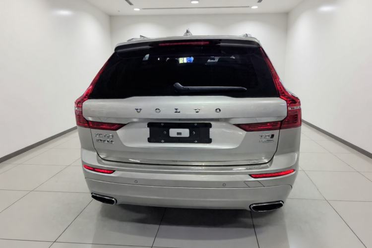 Used Volvo XC60 2019 T5 4x4 Smart Edition China V Standard Rear