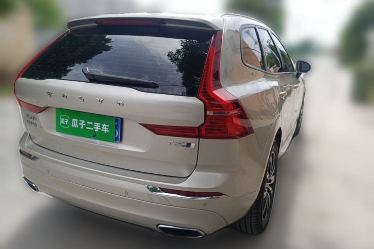Used Volvo XC60 2019 T5 4x4 Zhiya Luxury Edition China V Standard Rear Right 45 Deg