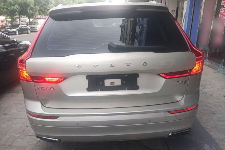 Used Volvo XC60 2019 T5 4x4 Smart Edition China V Standard Rear