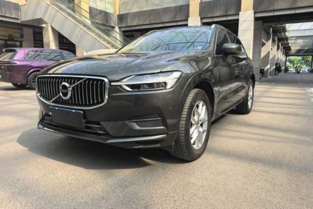 Used Volvo XC60 2019 T5 4x4 Smart Edition China V Standard