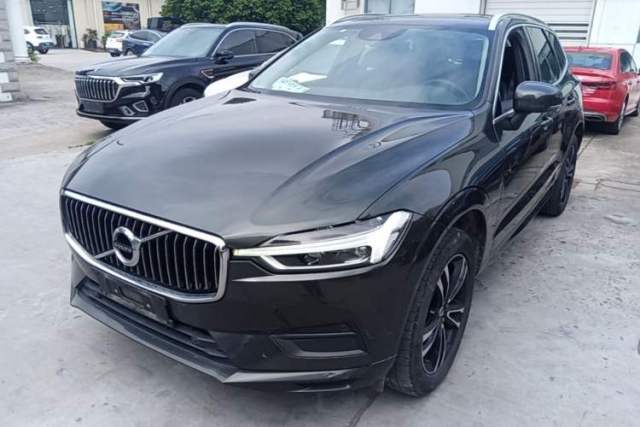 Used Volvo XC60 2019 T5 4x4 Smart Edition China V Standard