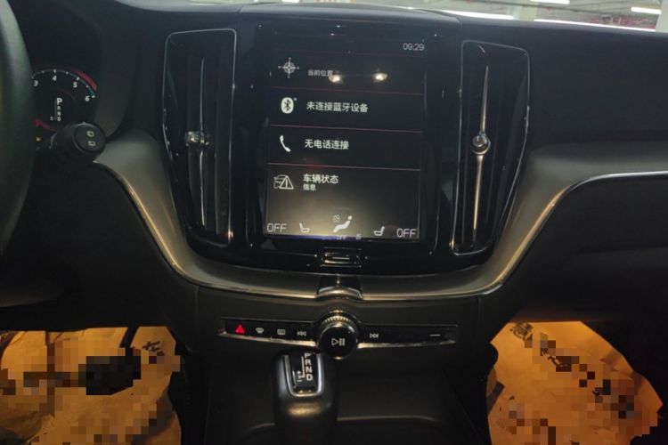 Used Volvo XC60 2019 T5 4x4 Zhiyuan Edition China VI Standard Audio And AC Panel