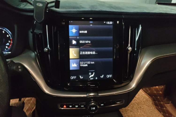 Used Volvo XC60 2019 T5 4x4 Smart Edition China V Standard Audio And AC Panel