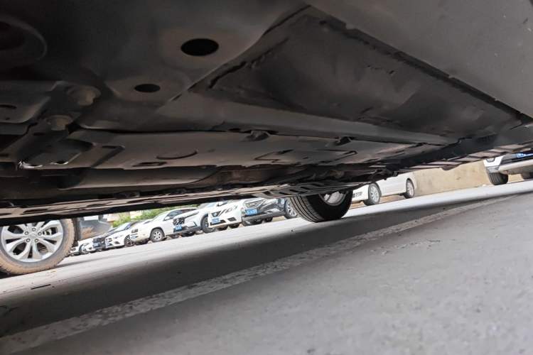 Used Volvo XC60 2019 T5 4x4 Smart Edition China VI Standard Chassis Front Left