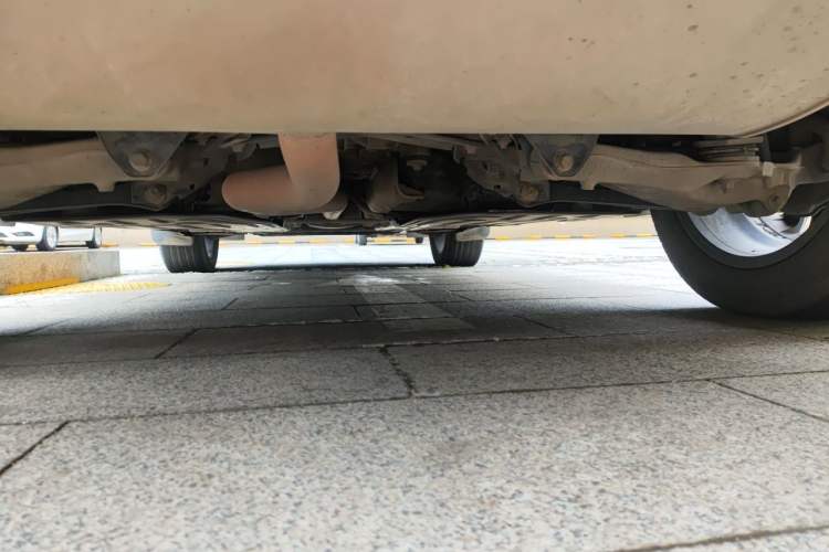 Used Volvo XC60 2019 T5 4x4 Smart Edition China V Standard Chassis Rear
