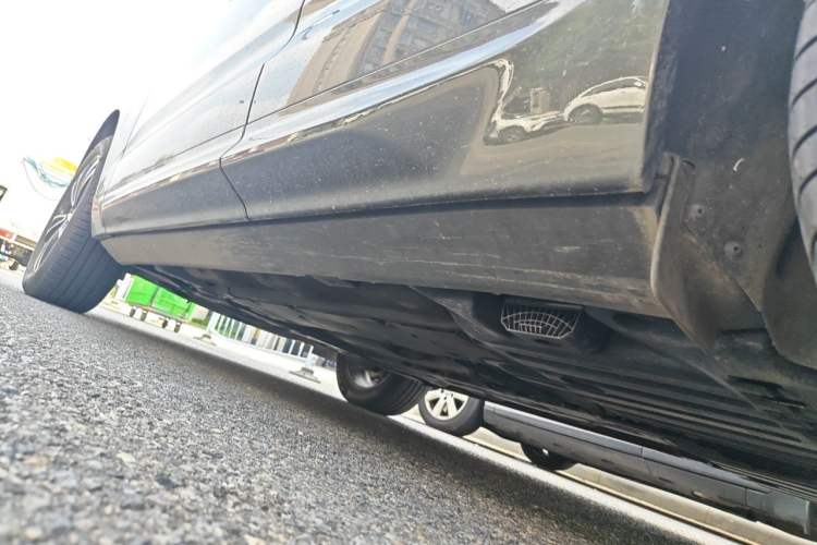 Used Volvo XC60 2019 T5 4x4 Zhiyuan Edition China VI Standard Chassis Rear Left