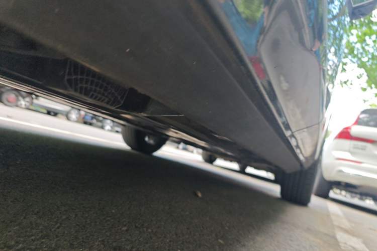 Used Volvo XC60 2019 T5 4x4 Zhiya Luxury Edition China V Standard Chassis Rear Right