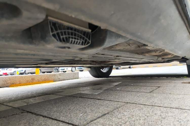 Used Volvo XC60 2019 T5 4x4 Smart Edition China V Standard Chassis Rear Right