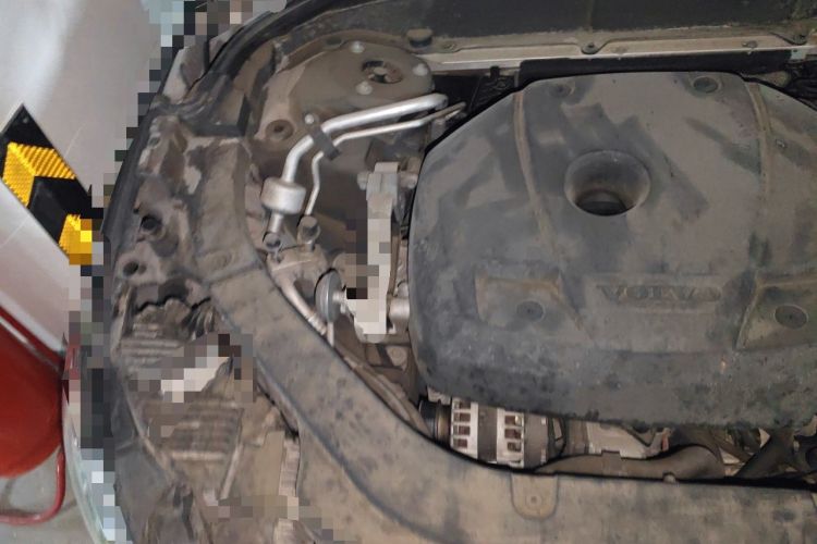 Used Volvo XC60 2019 T5 4x4 Smart Edition China V Standard Engine Bay Right