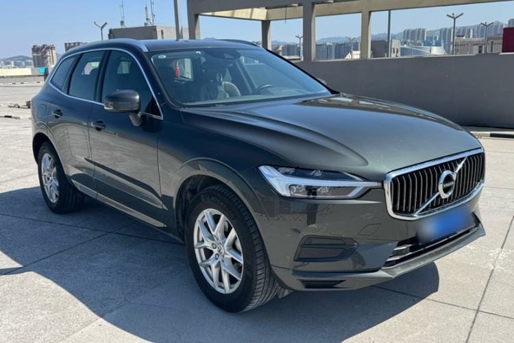 Used Volvo XC60 2019 T5 4x4 Smart Edition China V Standard Exterior 1