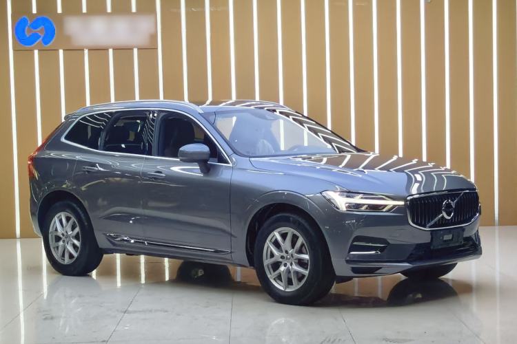 Used Volvo XC60 2019 T5 4x4 Smart Edition China VI Standard Exterior 1