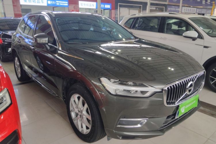Used Volvo XC60 2019 T5 4x4 Smart Edition China VI Standard Exterior 1