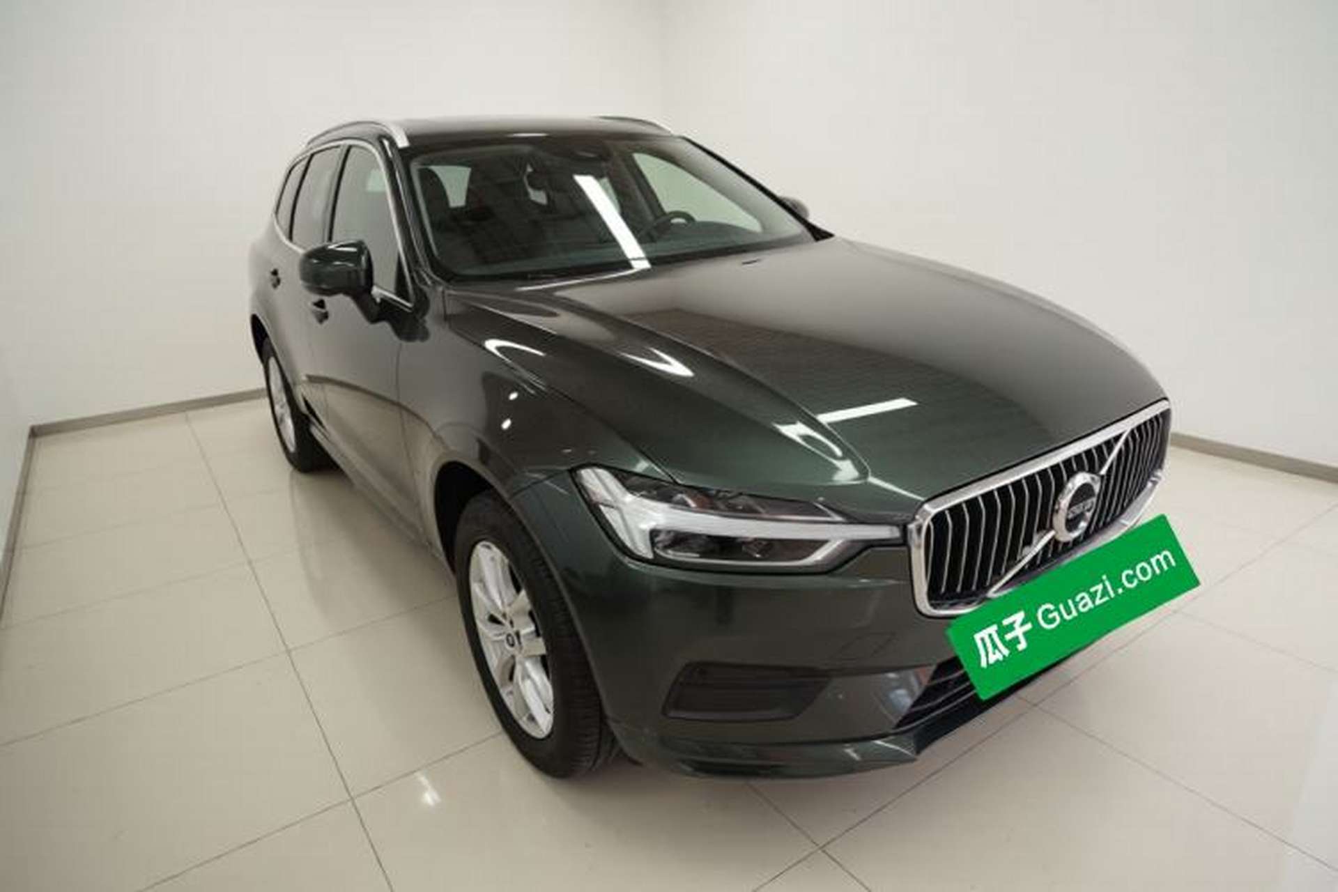 Used Volvo XC60 2019 T5 4x4 Smart Edition China VI Standard Exterior 1