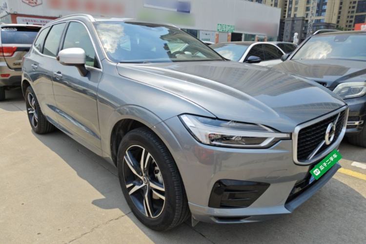 Used Volvo XC60 2019 T5 4x4 Zhiyuan Sport Edition China V Standard Exterior 1